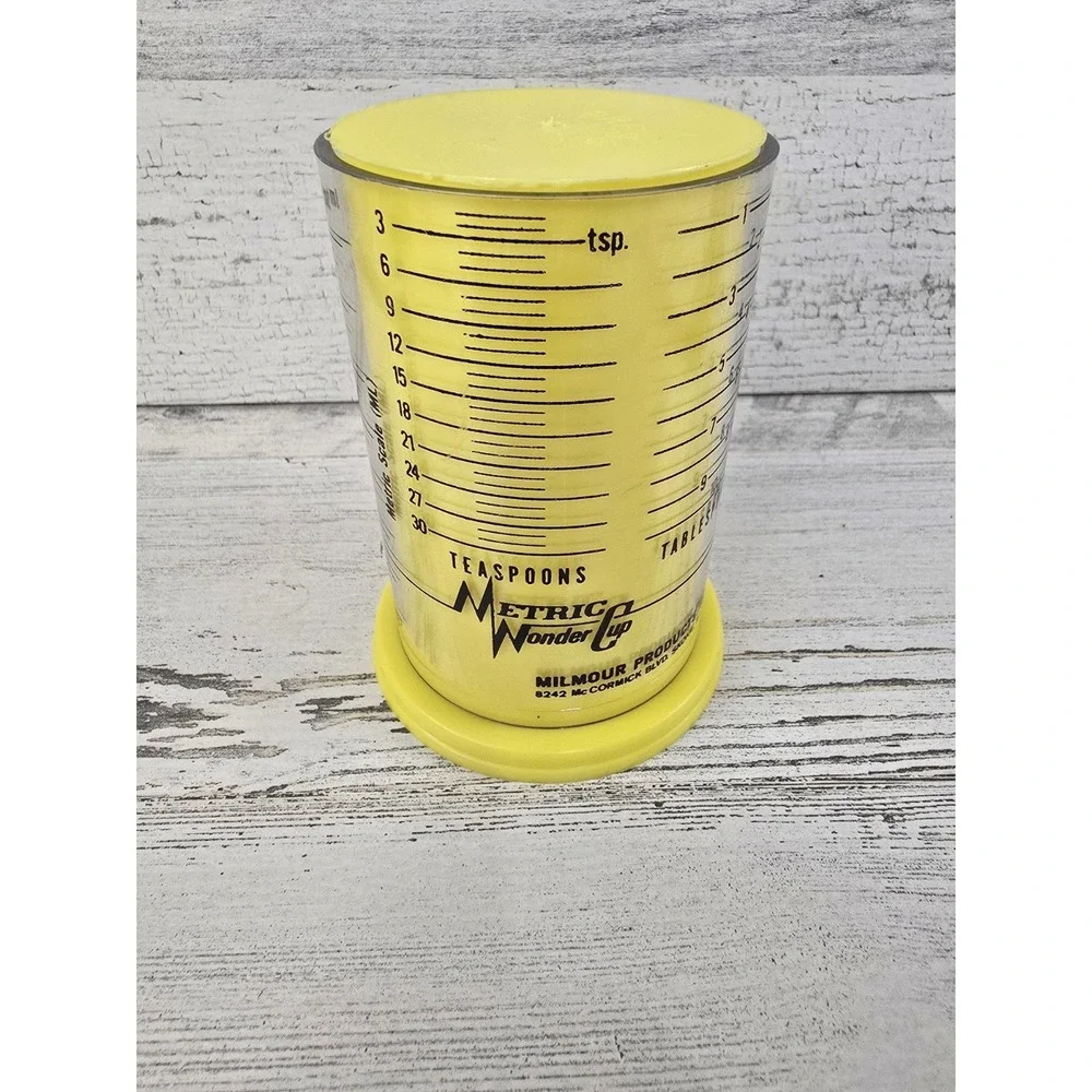 Milmour Products Metric Wonder Cup Vintage Adjustable Measuring Cup Yellow 1 Cup